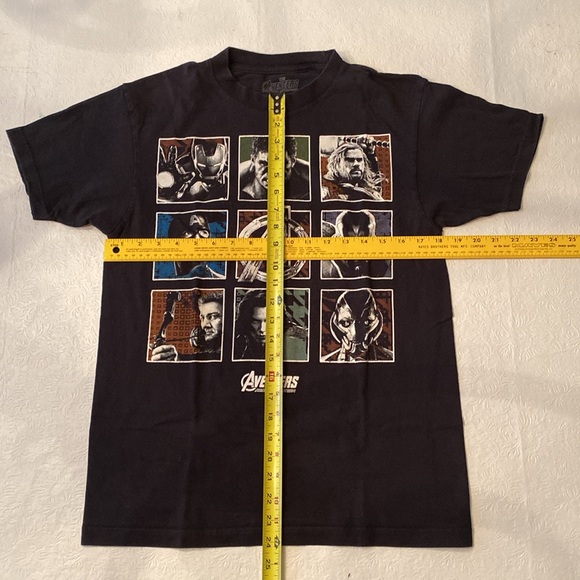 T-shirt bundle (3) - Avengers, Marvel, Star Wars. - Picture 3 of 13